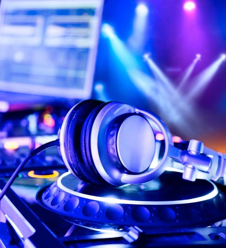 DJ Headphones Teaser Blue
